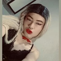 emmily_lee's Avatar Pic