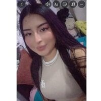 LIIA_HONEY
