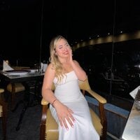 cupcakee_ webcam model