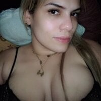 vero1911's Offline Chat Room