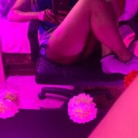 Indi_Naughty_GirlLive Webcam