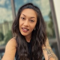 MeliEva webcam model