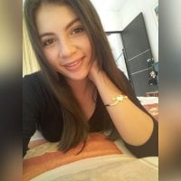 KayleeTurner's Offline Chat Room