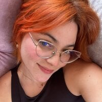 sweet_camillee Adlı Modelin Çevrimdışı Sohbet Odası