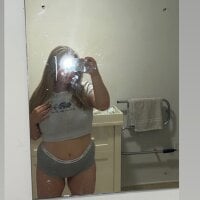 bondage_bbyxoxon Offline chat-huone