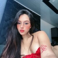 iluy_ Adlı Modelin Avatarı