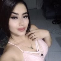 lovegirl21's Offline Chat Room