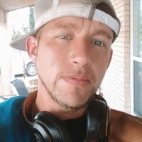 AdamTheLegend's Offline Chat Room