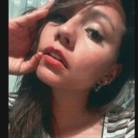 mia_castro_1a offline chatrum