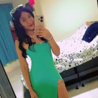 LIANA_Lizo webcam model