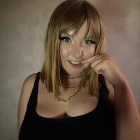 OliviaWilloww webcam