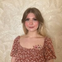 Sasha_Blause's Offline Chat Room