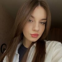 MaidaHeyman's Offline Chat Room