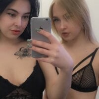 Sabina_and_Alice's Offline Chat Room