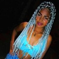 Andeina_Florez's Avatar Pic