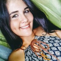 Asshley07's Offline Chat Room