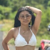 AmityCoombs webcam model