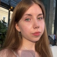 EvaAkins