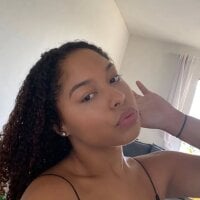 cecilia77