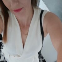 Yevgeshka-Milashka webcam model