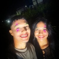 YuleimysAndAlexLive Webcam