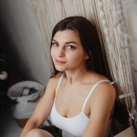 AinsleyBlow's Avatar Pic