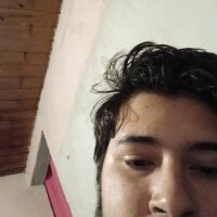 Sexyboybombom33 webcam