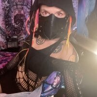 b4be4cam Adlı Modelin Çevrimdışı Sohbet Odası