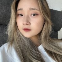 JadaShires webcam model