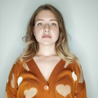 PollyCheckley's Offline Chat Room