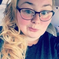 bigbootybekka's Offline Chat Room