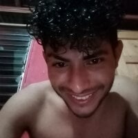 1damaiz webcam