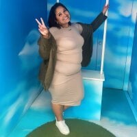 Busty_Juicy webcam
