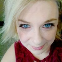 EngzrBunny910 অফলাইন চ্যাট রুম