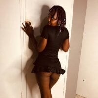 Monal1sah webcam model