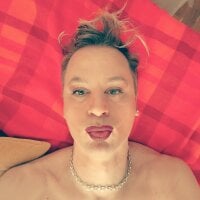 ห้องแชทออฟไลน์ของ TSara_Rainbows