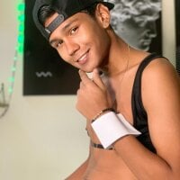 Colombianito207 offline chatrum