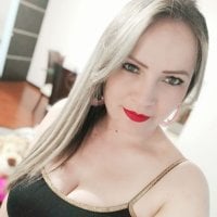 abigail_xc's Offline Chat Room