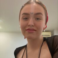 غرفة دردشة Jenna_cuteshy دون اتصال