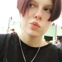 Irinaberg95's Offline Chat Room