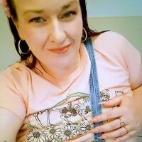 SnowBunnz's Profile Pic