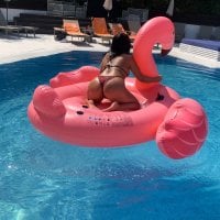 FuckMyStepSister18's Offline Chat Room