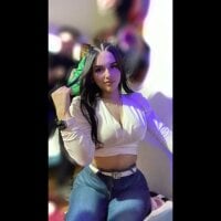 غرفة دردشة kimpetite2024 دون اتصال