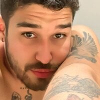 vixxtor1's Offline Chat Room