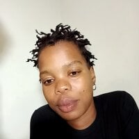 SexyLatoya05 webcam model