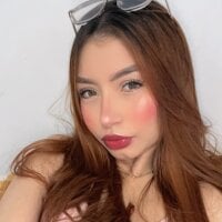 BlondieVixen webcam model