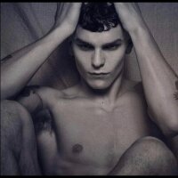 JoelXXXDE's Offline Chat Room