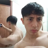 غرفة دردشة sweet_couple_06 دون اتصال