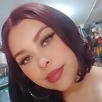 mireillerossi303av webcam model