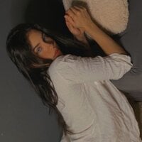 emilyvalenca's Avatar Pic